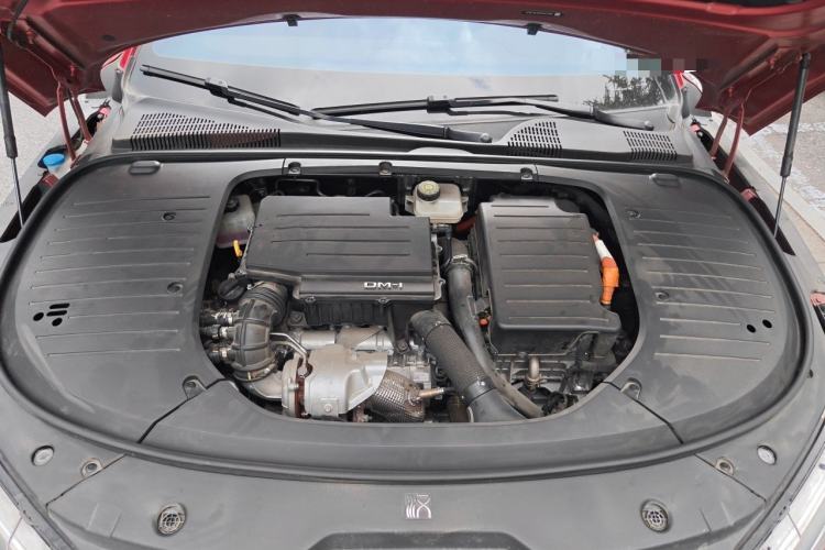 Used BYD Han 2022 DM-i 121KM Prestige Model Engine Bay
