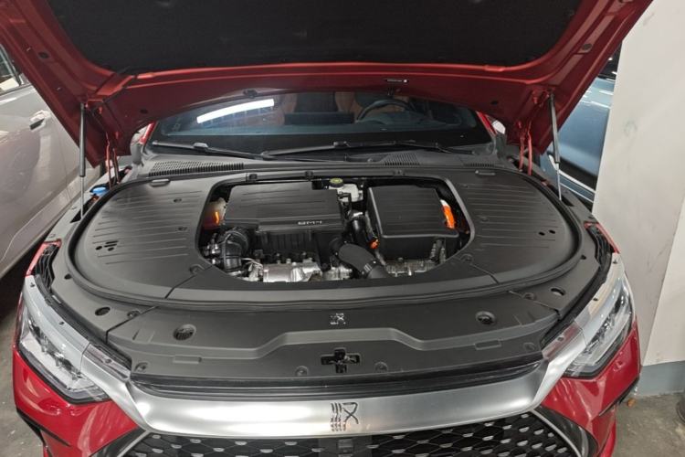 Used BYD Han 2022 DM-i 121KM Prestige Model Engine Bay