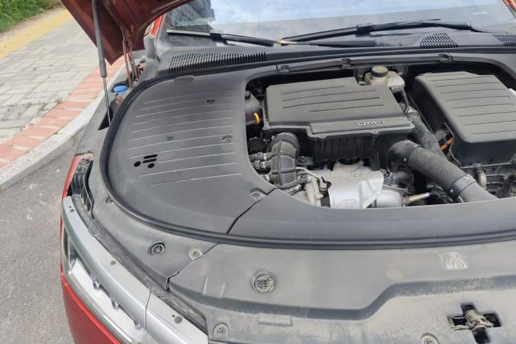 Used BYD Han 2022 DM-i 121KM Luxury Model Engine Bay Right