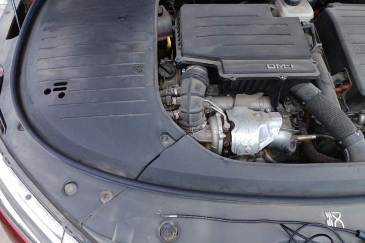 Used BYD Han 2022 DM-i 121KM Luxury Model Engine Bay Right