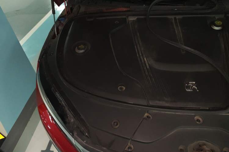 Used BYD Han 2022 EV Genesis Edition 715 km Front-Wheel-Drive Flagship Model Engine Bay Right