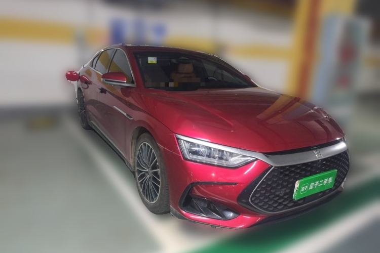 Used BYD Han 2022 DM-i 121KM Luxury Model Front Right 45 Deg