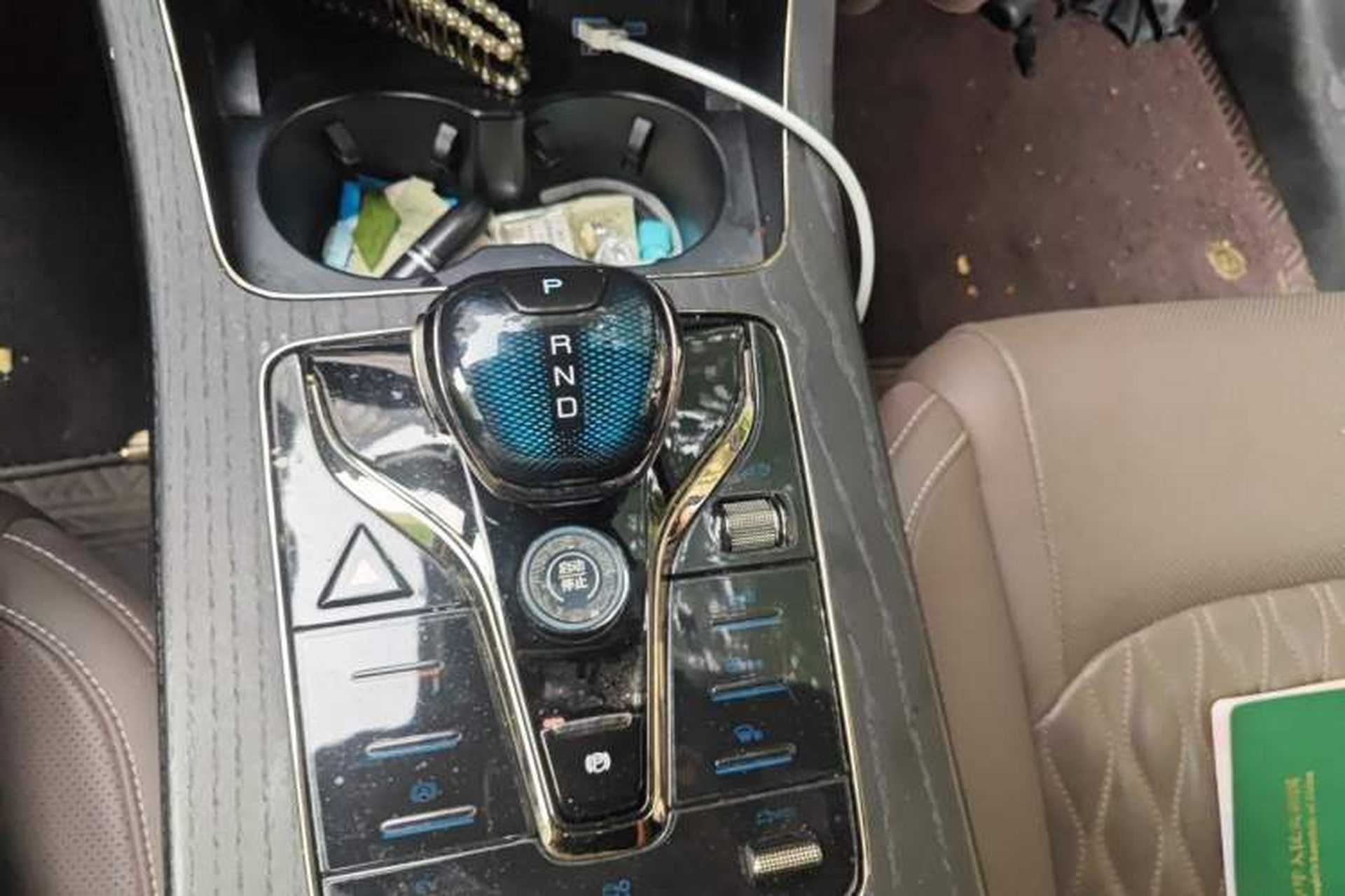Used BYD Han 2022 DM-i 121KM Luxury Model Gear Lever