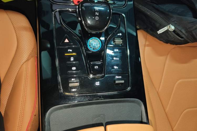 Used BYD Han 2022 DM-i 121KM Prestige Model Gear Lever