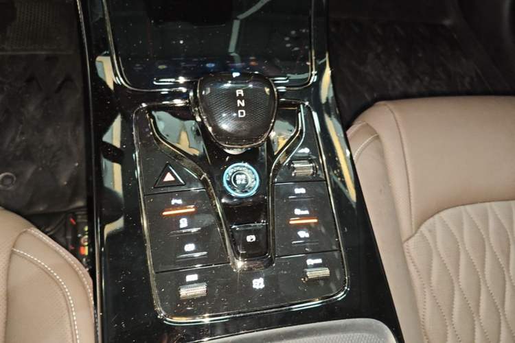 Used BYD Han 2022 EV Genesis Edition 715KM Front-Wheel-Drive Prestige Model Gear Lever