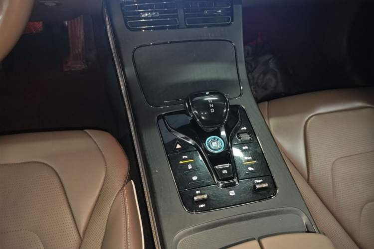 Used BYD Han 2022 DM-i 121KM Luxury Model Gear Lever