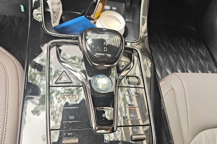 Used BYD Han 2022 DM-i 121KM Prestige Model Gear Lever