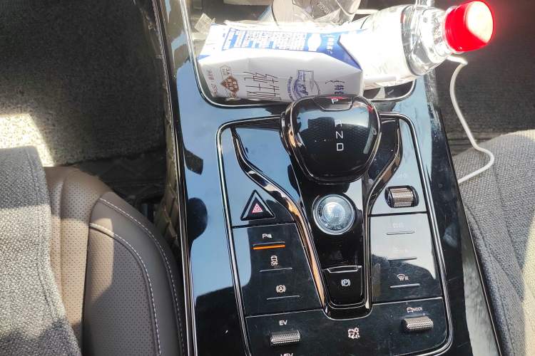 Used BYD Han 2022 DM-i 121KM Prestige Model Gear Lever