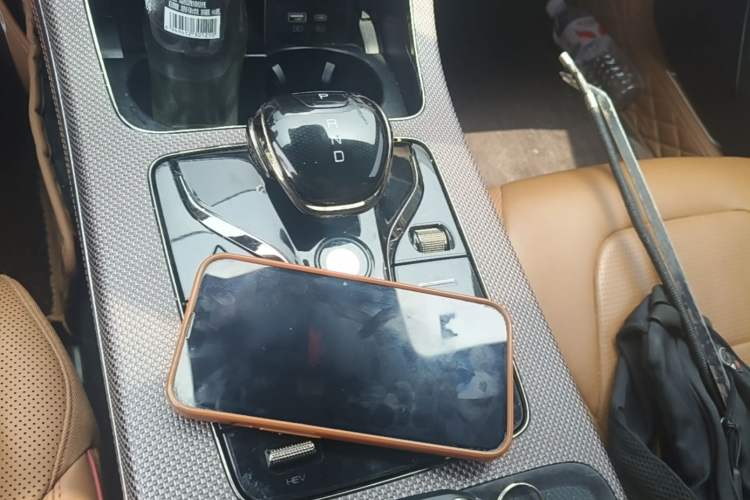 Used BYD Han 2022 DM-i 121KM Luxury Model Gear Lever