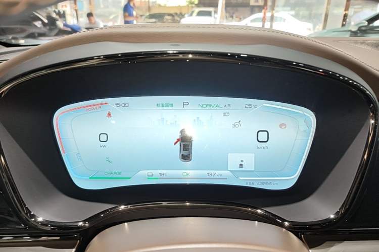 Used BYD Han 2022 EV Genesis Edition 715 km Front-Wheel-Drive Flagship Model Instrument Cluster
