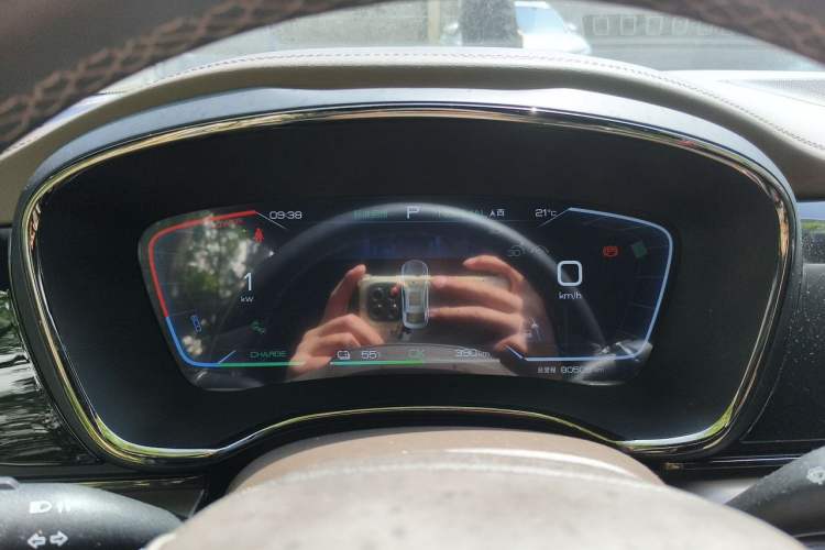 Used BYD Han 2022 EV Genesis Edition 715 km Front-Wheel-Drive Flagship Model Instrument Cluster