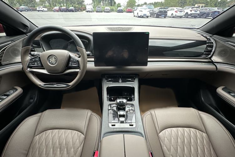 Used BYD Han 2022 EV Genesis Edition 715 km Front-Wheel-Drive Flagship Model Interior 4