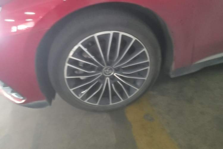 Used BYD Han 2022 DM-i 121KM Luxury Model Left Front Wheel Hub