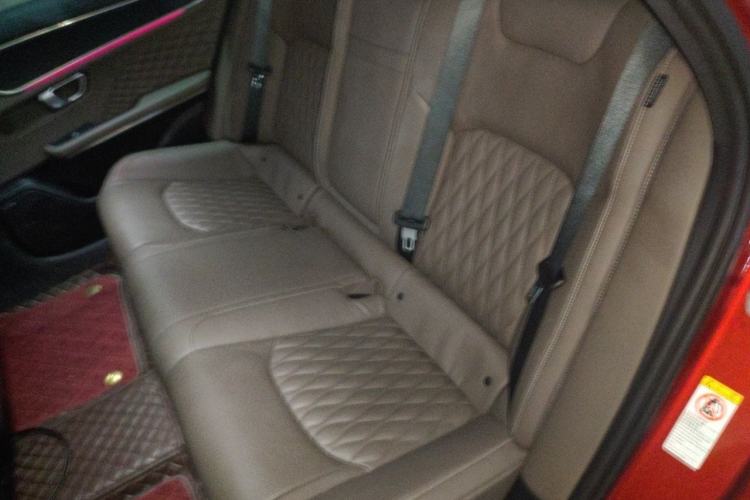 Used BYD Han 2022 EV Genesis Edition 715 km Front-Wheel-Drive Flagship Model Left Rear Seat