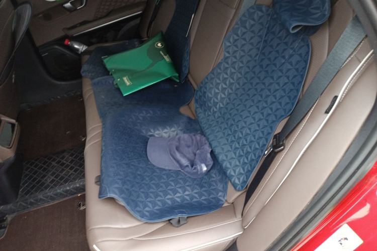 Used BYD Han 2022 DM-i 121KM Luxury Model Left Rear Seat