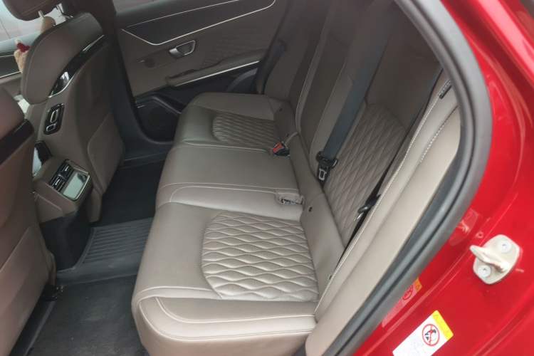 Used BYD Han 2022 DM-i 121KM Luxury Model Left Rear Seat