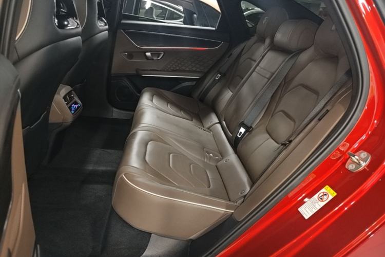 Used BYD Han 2022 DM-i 121KM Luxury Model Left Rear Seat