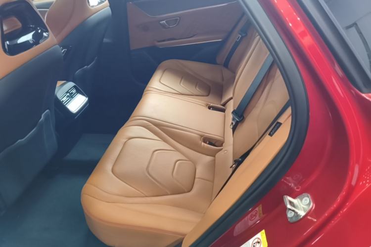 Used BYD Han 2022 DM-i 121KM Luxury Model Left Rear Seat