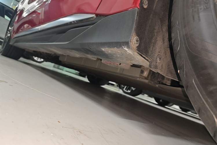 Used BYD Han 2022 DM-i 121KM Luxury Model Left Side Sill