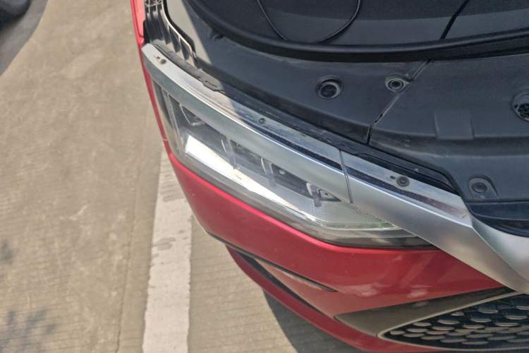 Used BYD Han 2022 DM-i 121KM Luxury Model Right Front Headlight
