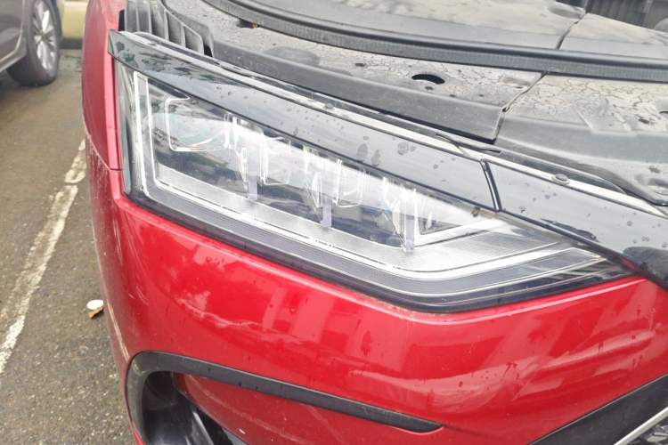 Used BYD Han 2022 DM-i 121KM Luxury Model Right Front Headlight