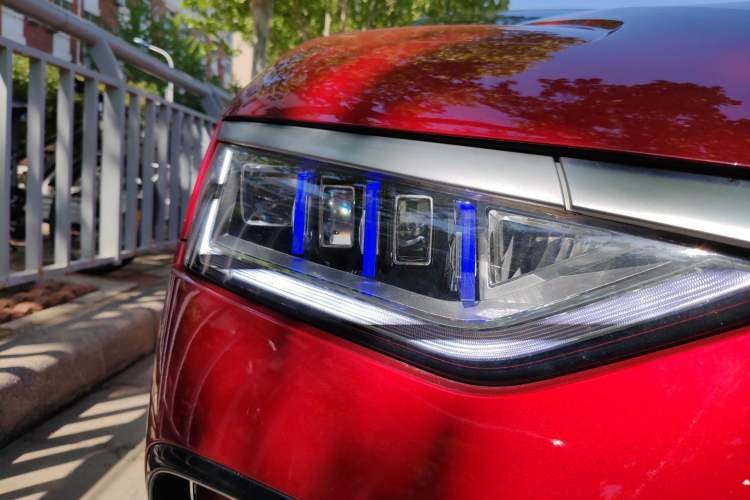 Used BYD Han 2022 DM-i 121KM Luxury Model Right Front Headlight