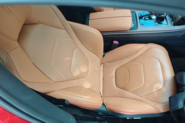 Used BYD Han 2022 EV Genesis Edition 610KM All-Wheel Drive Premium Model Right Front Seat