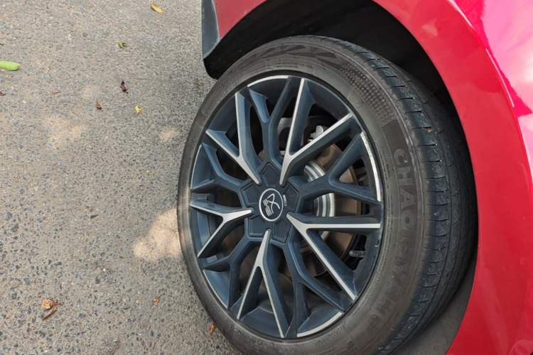 Used BYD Han 2022 EV Genesis Edition 610KM All-Wheel Drive Premium Model Right Rear Wheel Hub