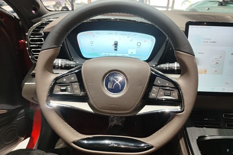 Used BYD Han 2022 EV Genesis Edition 715 km Front-Wheel-Drive Flagship Model Steering Wheel