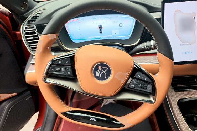 Used BYD Han 2022 EV Genesis Edition 715 km Front-Wheel-Drive Flagship Model Steering Wheel