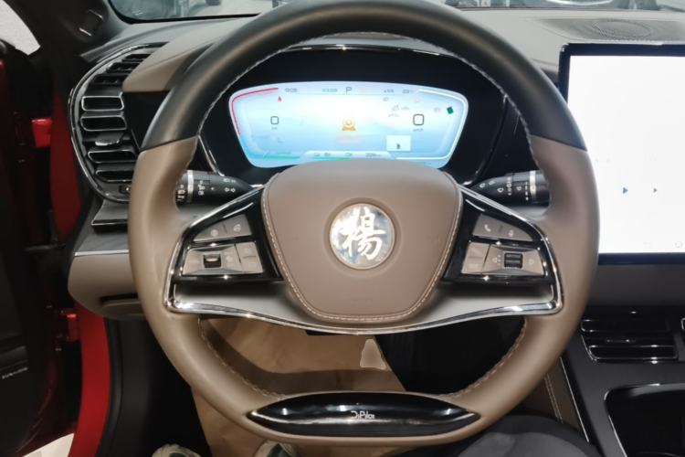 Used BYD Han 2022 EV Genesis Edition 715 km Front-Wheel-Drive Flagship Model Steering Wheel