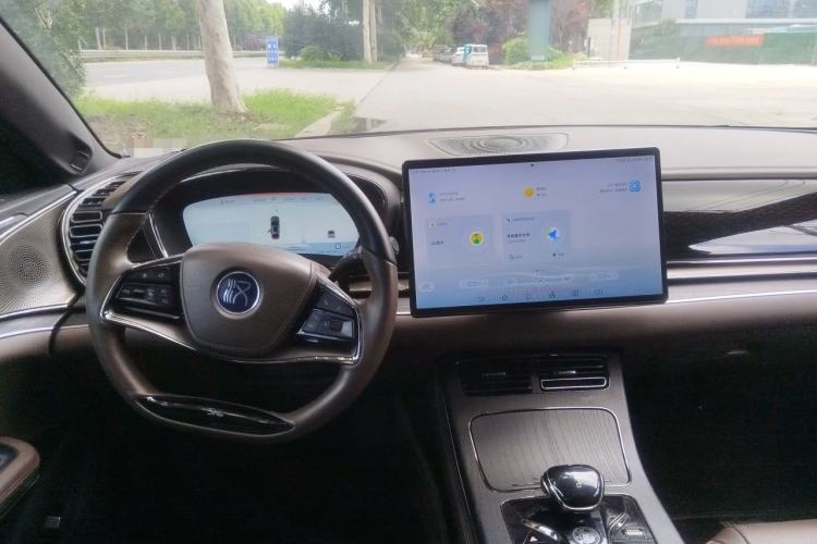 Used BYD Han 2022 EV Genesis Edition 610KM All-Wheel Drive Premium Model Steering Wheel