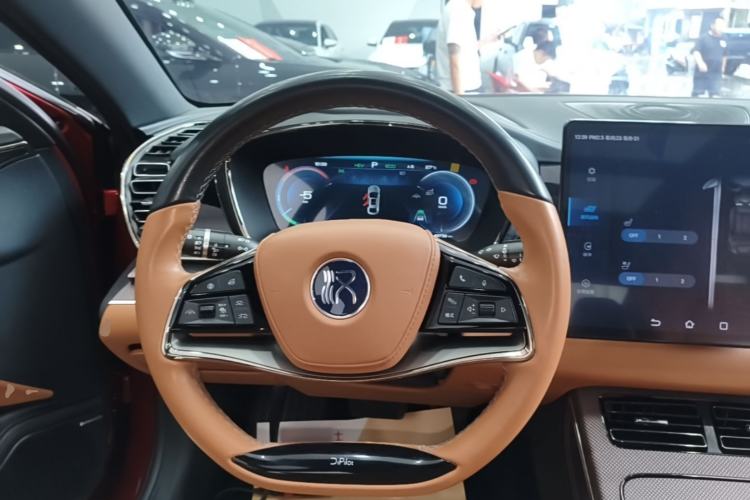 Used BYD Han 2022 DM-i 121KM Luxury Model Steering Wheel