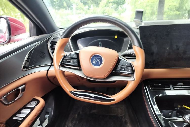 Used BYD Han 2022 DM-i 121KM Prestige Model Steering Wheel
