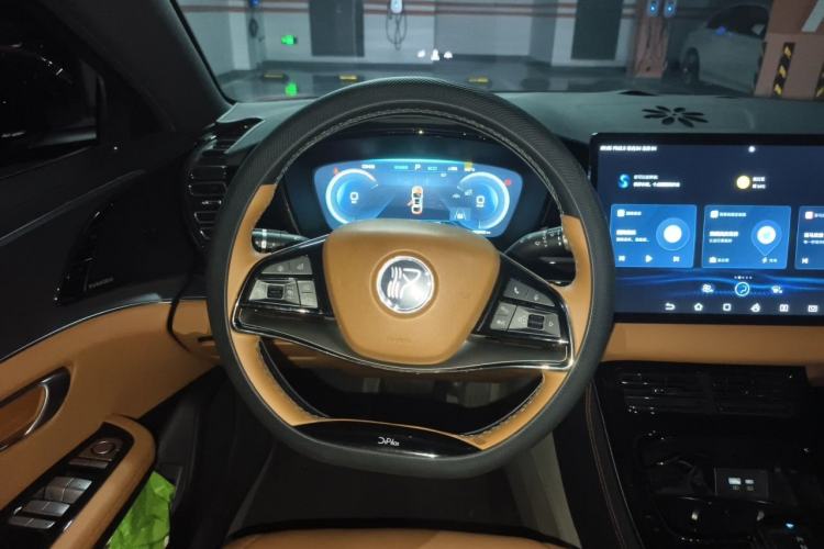 Used BYD Han 2022 EV Genesis Edition 715KM Front-Wheel-Drive Prestige Model Steering Wheel
