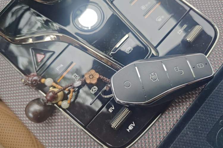 Used BYD Han 2022 DM-i 121KM Luxury Model Vehicle Key