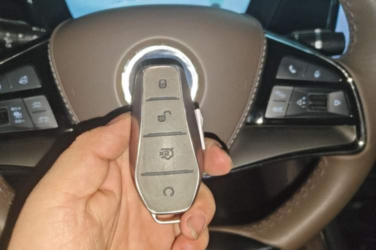 Used BYD Han 2022 DM-i 121KM Luxury Model Vehicle Key