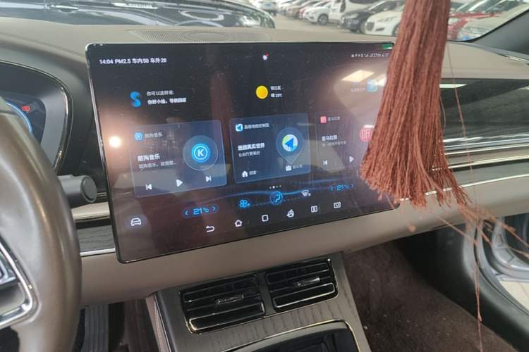 Used BYD Han 2022 EV Genesis Edition 715 km Front-Wheel-Drive Flagship Model Audio And AC Panel