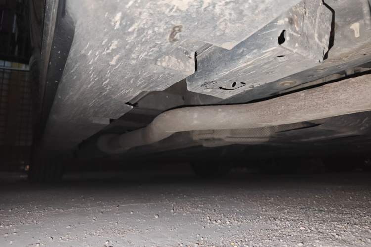 Used BYD Han 2022 DM-i 121KM Prestige Model Chassis Front Right
