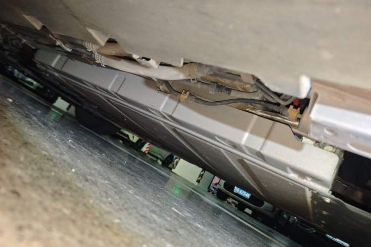 Used BYD Han 2022 DM-i 121KM Luxury Model Chassis Rear Left