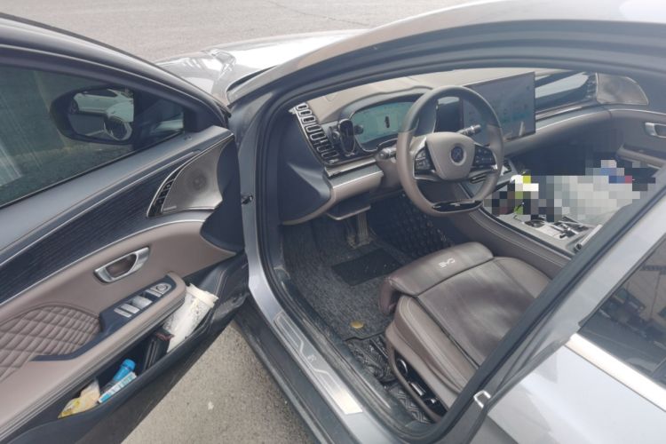 Used BYD Han 2022 DM-i 121KM Luxury Model Driver Seat