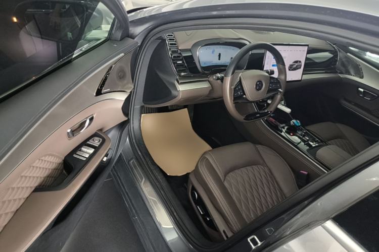 Used BYD Han 2022 DM-i 121KM Prestige Model Driver Seat