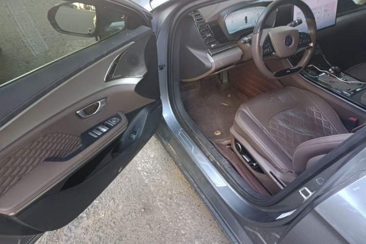 Used BYD Han 2022 DM-i 121KM Prestige Model Driver Seat