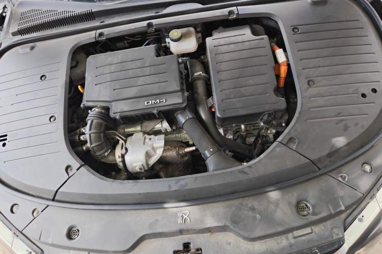 Used BYD Han 2022 DM-i 121KM Prestige Model Engine Bay