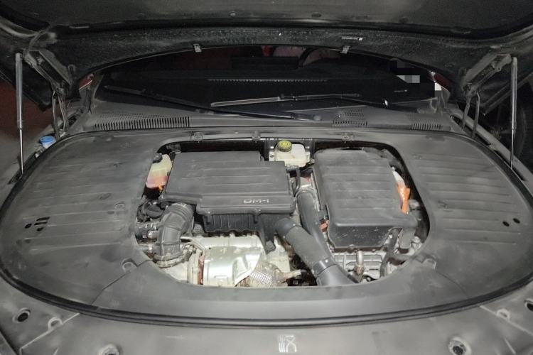 Used BYD Han 2022 DM-i 121KM Prestige Model Engine Bay