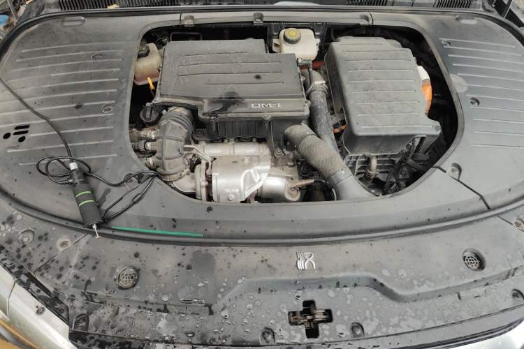 Used BYD Han 2022 DM-i 121KM Luxury Model Engine Bay