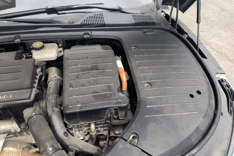 Used BYD Han 2022 DM-i 121KM Prestige Model Engine Bay Left