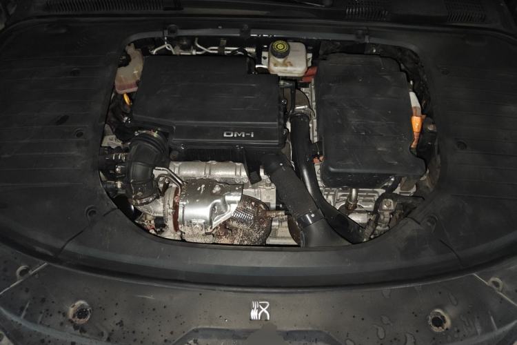Used BYD Han 2022 DM-i 121KM Prestige Model Engine Bay
