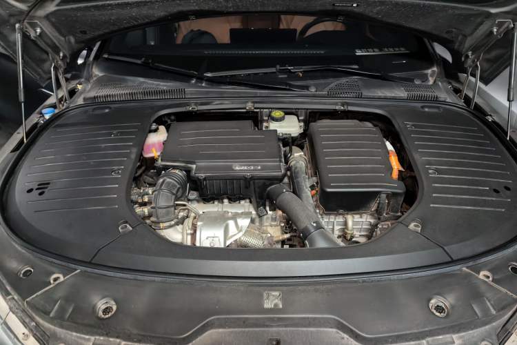 Used BYD Han 2022 DM-i 121KM Prestige Model Engine Bay