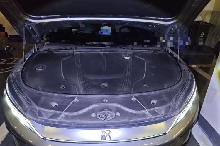 Used BYD Han 2022 EV Genesis Edition 715KM Front-Wheel-Drive Prestige Model Engine Bay